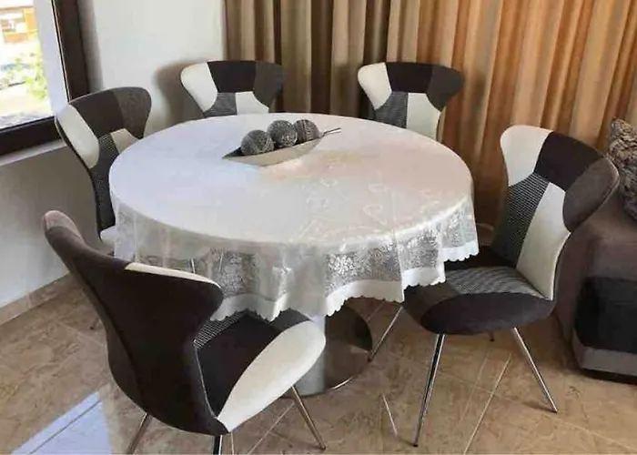 Amazing Facing The Sea 布尔加斯