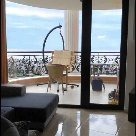 Ваканционна къща Amazing Facing The Sea